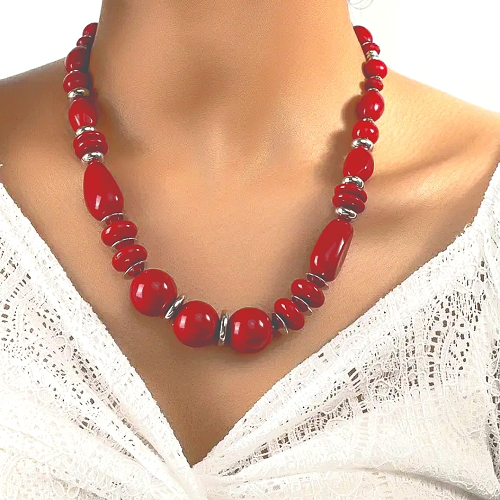 Vintage-look, Bohemian style red beaded necklace, NWT